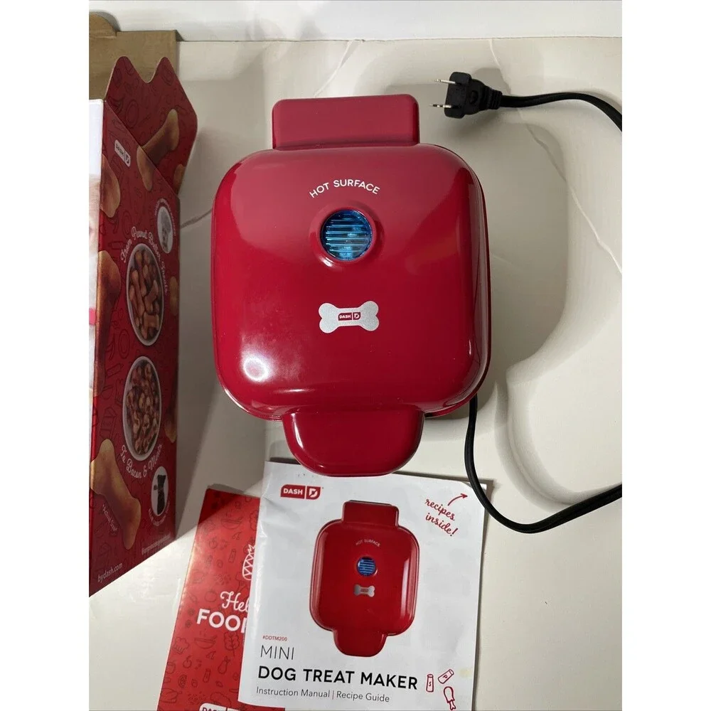 Dash Mini Dog Treat Maker - Red - Non-Stick Surface - Makes 6 Treats - EUC